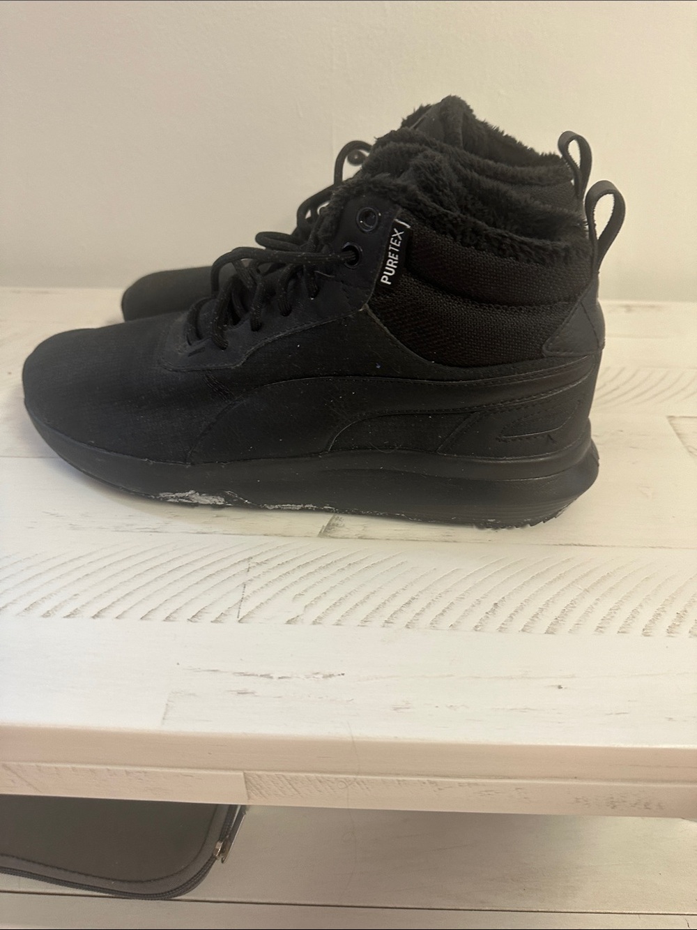 Puma Men’s Black Lace-Up High-Top Boots with Fleece Collar
